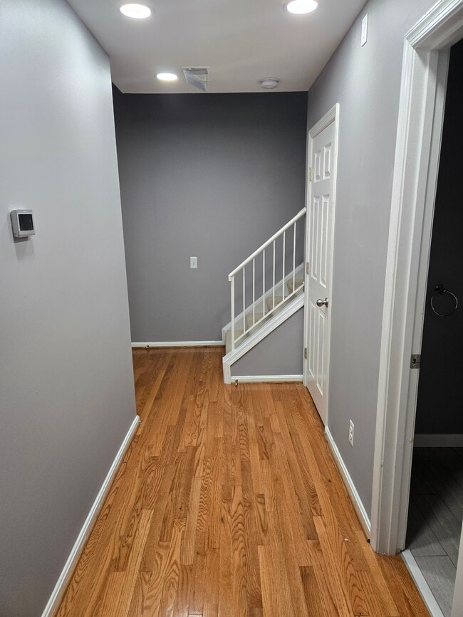 Building Photo - 9240 Cardinal Forest Ln