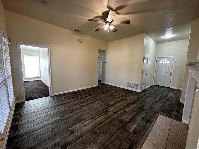 Building Photo - 7401 Fairfield Dr