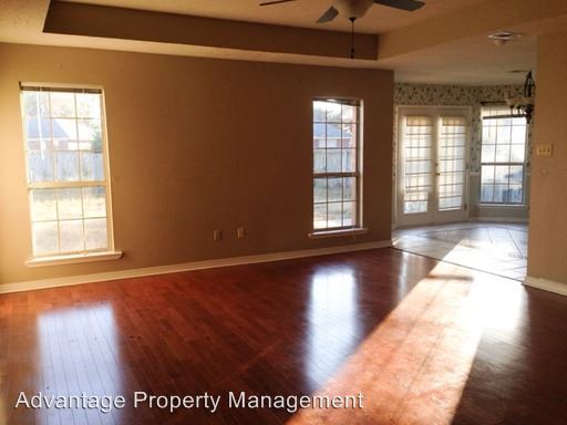 Building Photo - 2725 Archer Ln