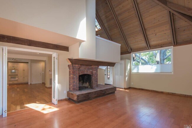 Building Photo - DOGS WELCOME-humans too! Custom Home close...