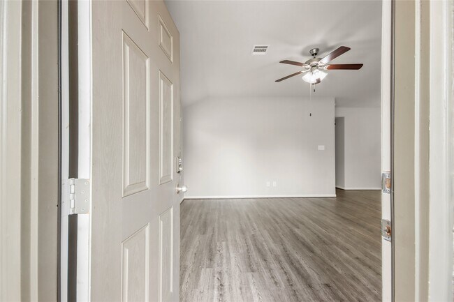 Foto del edificio - 3715 Arbor Trails Dr