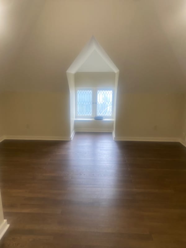 Photo - 2098 Court Ave Apartment