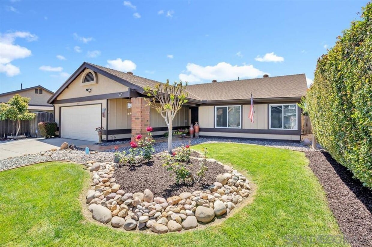 Primary Photo - 4BR/2BA HOME w/ SOLAR & attached garage in...