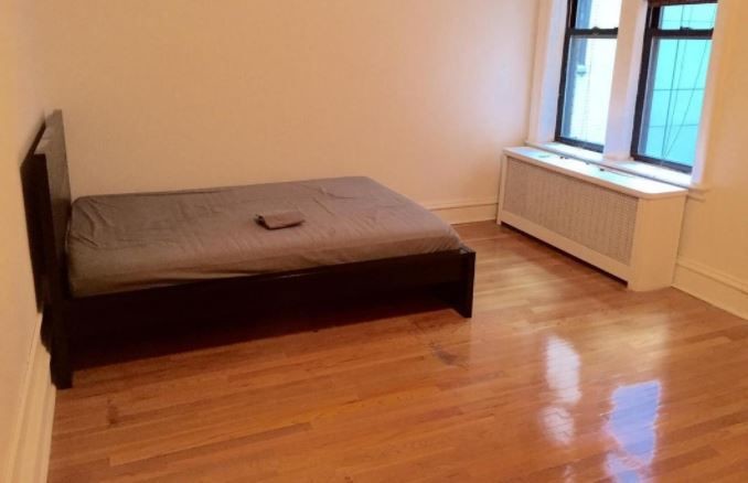 Primary Photo - 156 E 52nd St