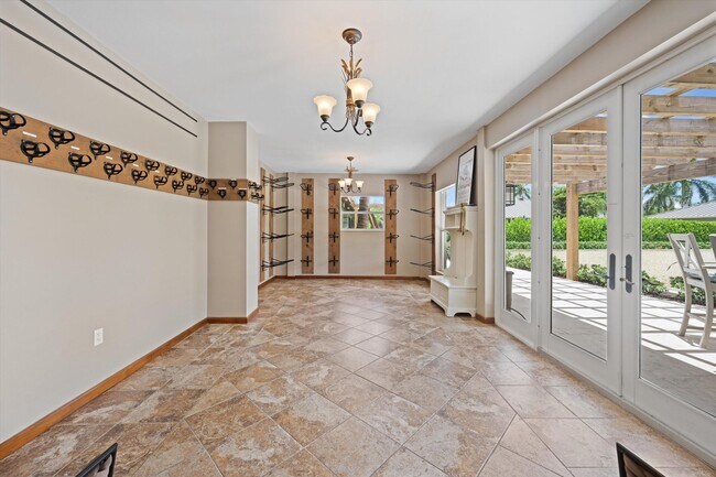 Foto del edificio - 14410 Equestrian Way