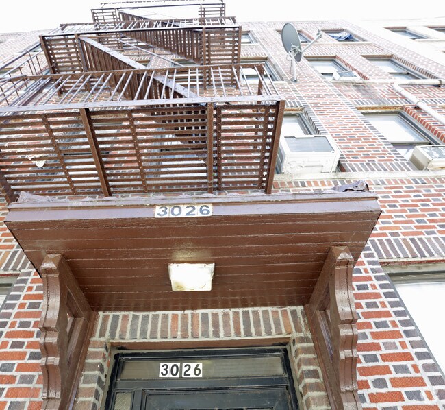 Building Photo - 3026 Holland Ave
