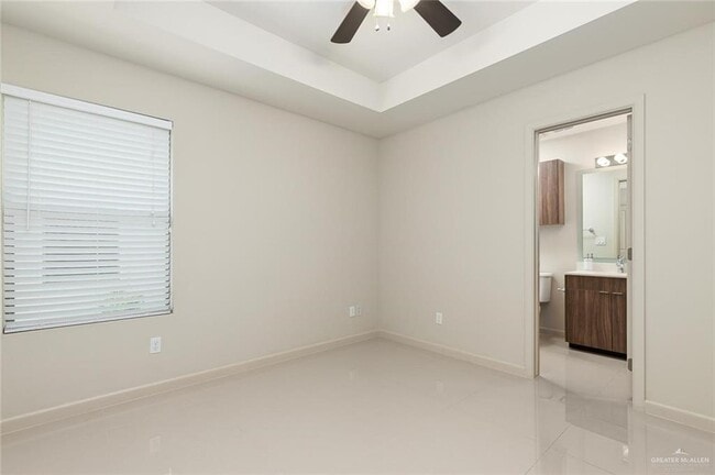 Building Photo - 15 Coyote Hls