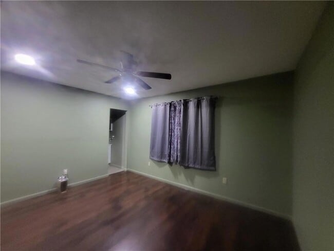 Foto del edificio - 2713 Cerritas Via