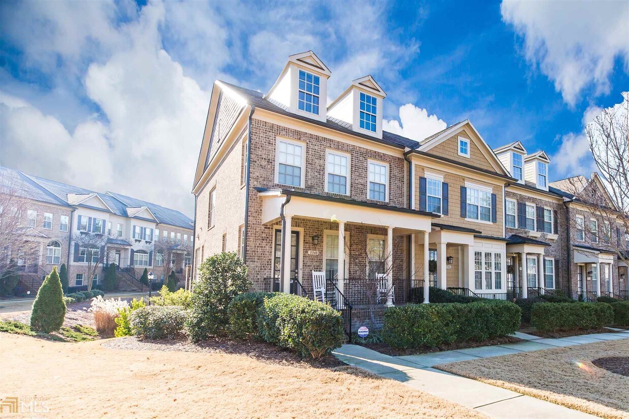 Foto principal - 3348 Turngate Ct