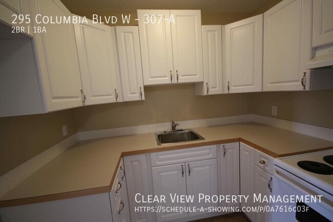 Building Photo - Columbia Manor 2 bedroom condo with Utilit...