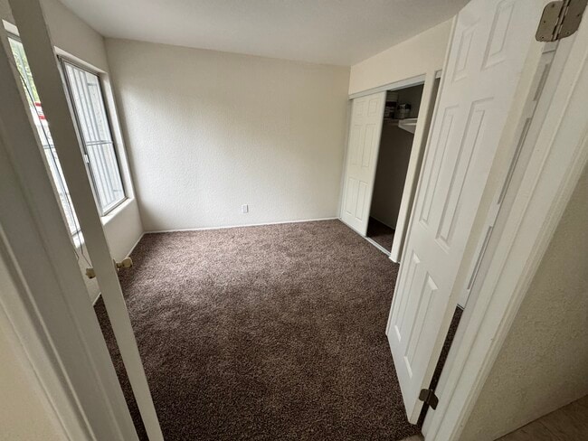 Building Photo - 2250 Saint Croix Ct