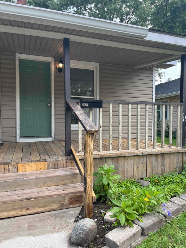 Foto principal - 623 Cherry St