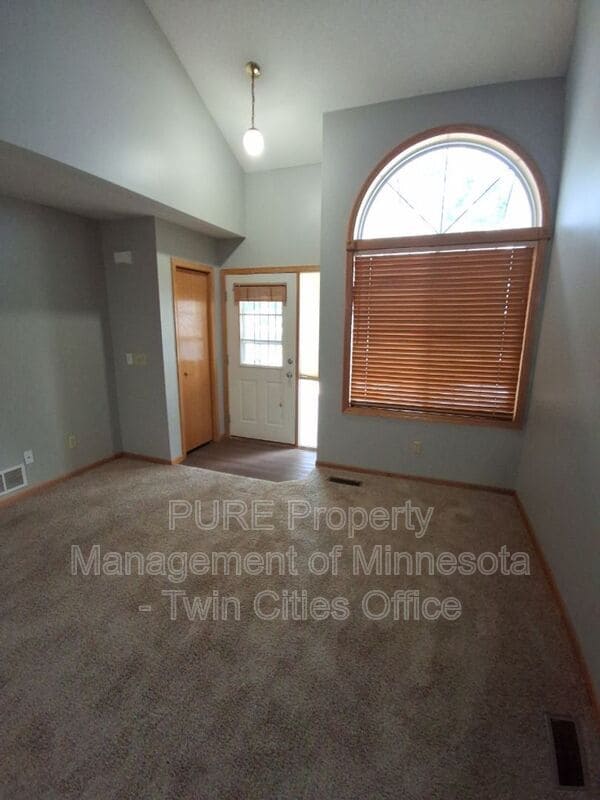 Foto del edificio - 12708 43rd St NE