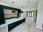 Primary Photo - 211 W Columbus Dr