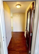 1121 Cottonwood Ct SE