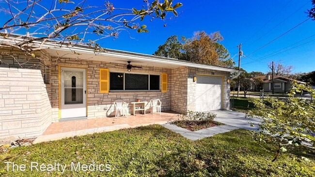 Building Photo - 3 br, 1.5 bath House - 790 Nixon Ln