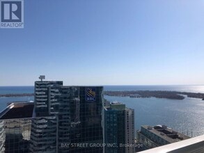 Building Photo - 100 Harbour St