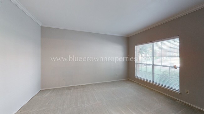 Building Photo - 7348 Highland Heather Ln