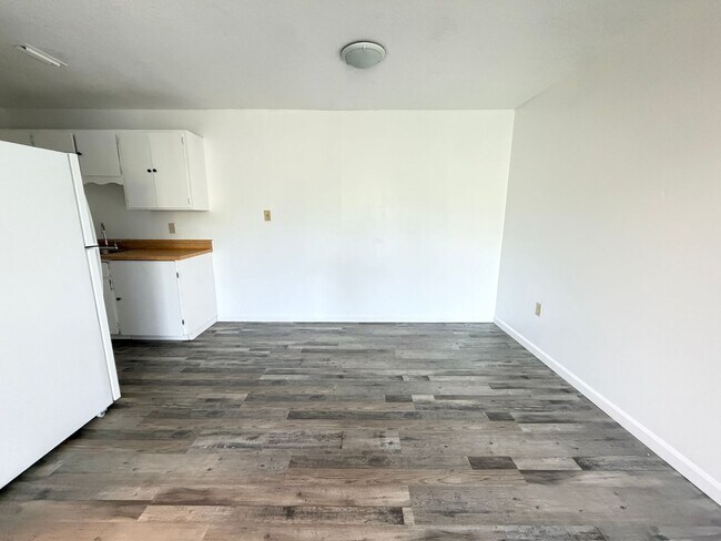 Building Photo - 2 Bedroom 1 Bath Apartment in Valdosta Georgia