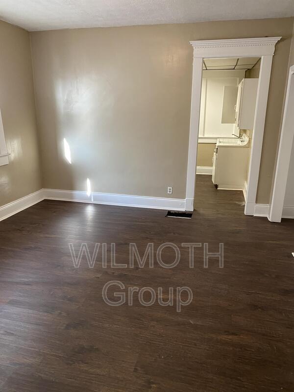 Foto del edificio - 4814 E Washington St
