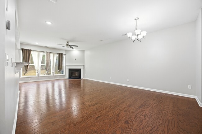 Foto del edificio - 7275 Heritage Oak Ct