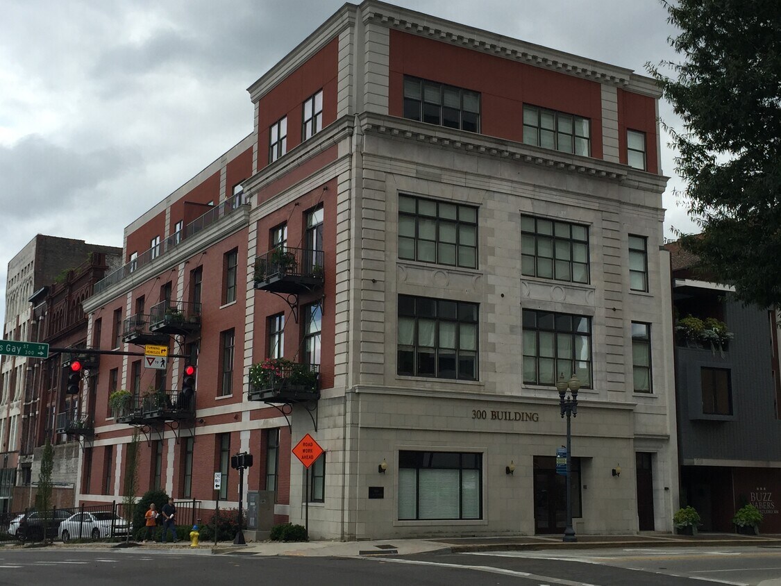 Primary Photo - 300 S Gay St