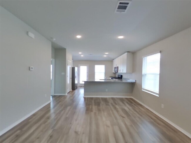 Building Photo - 3509 Gooseneck LN