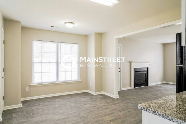 Building Photo - 4 Bedroom Pet-Friendly Home in RALEIGH, NC with Main Street Renewal