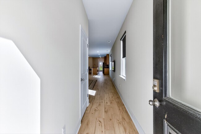 Building Photo - 806 Dorset Strm Dr