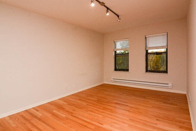 Foto del edificio - 2839 W Palmer St