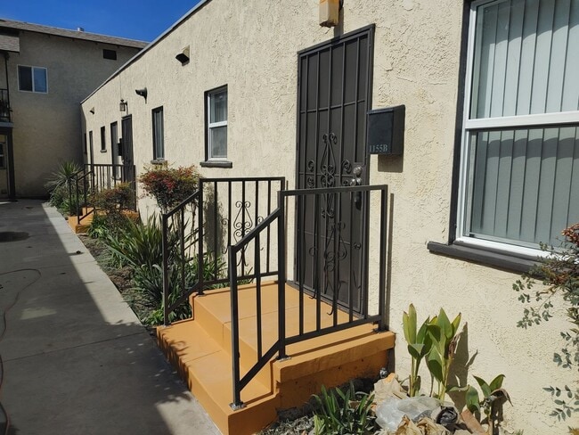 Foto del edificio - BELLA APARTMENTS: Beautiful 1 Bedroom Apar...