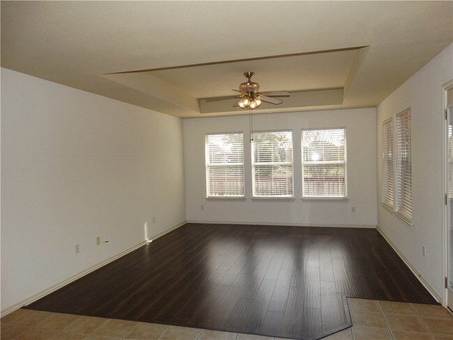 Building Photo - 18701 Venture Dr