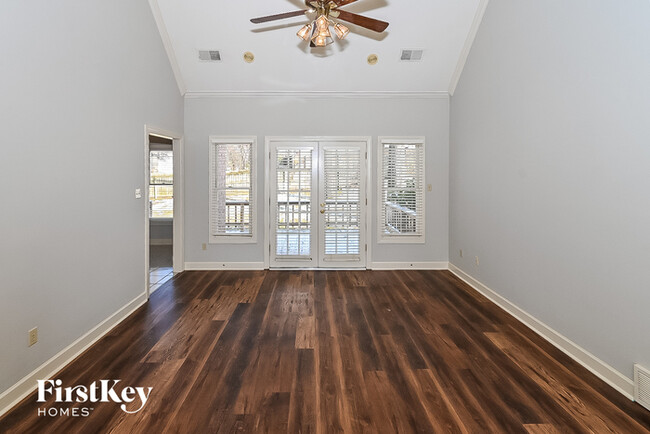Building Photo - 1610 Saddle Glen Cove E