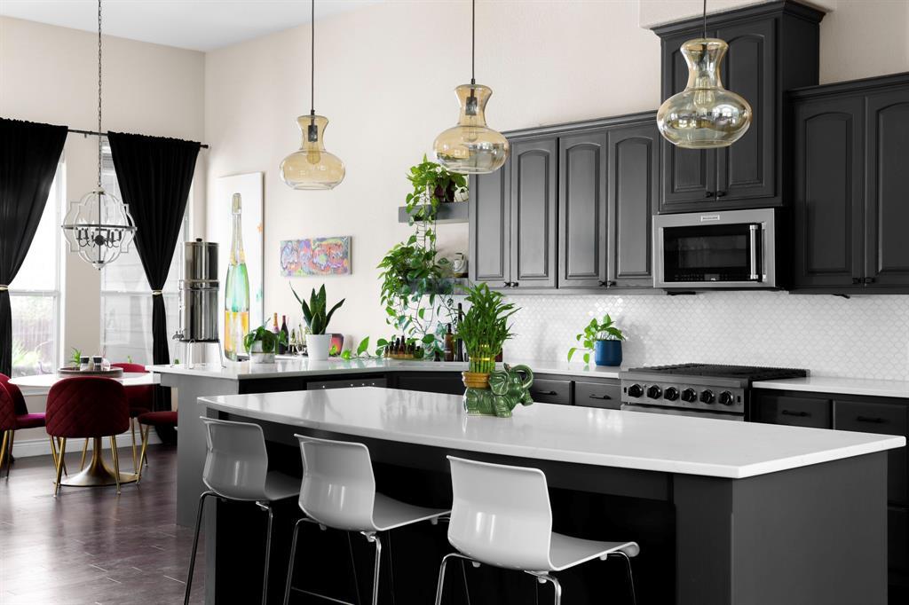 Foto principal - 300 Meadow Oaks Dr