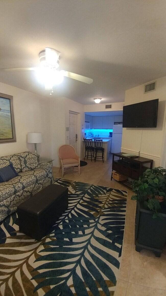 Foto del edificio - 8600 Ridgewood Ave