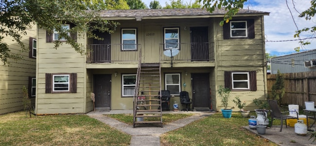 Building Photo - 13713 Duncum St