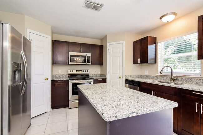 Building Photo - 1336 Dragon Head Dr