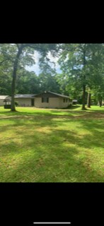 Building Photo - 23807 Red Oak Dr