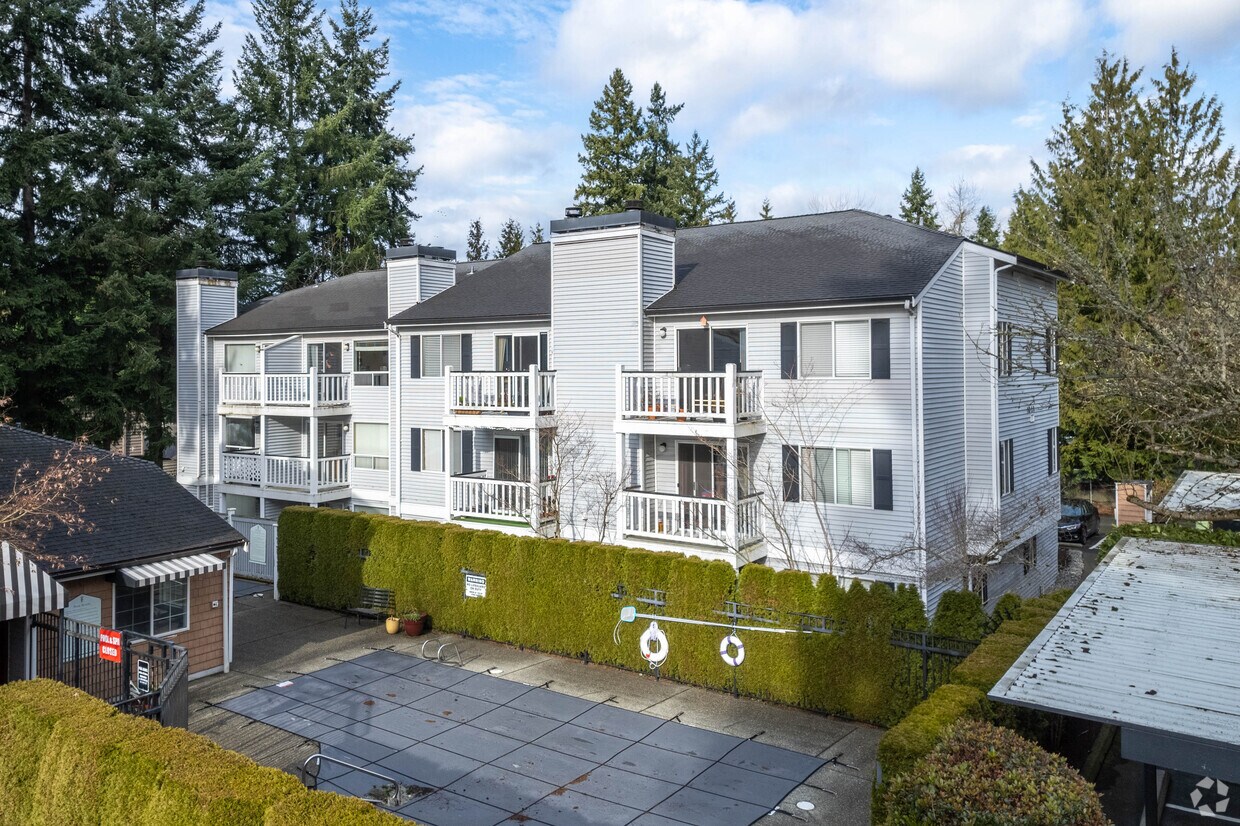 Exterior - 1035 156th Ave NE