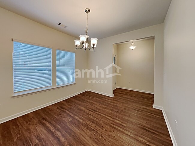 Foto del edificio - 276 Andrew Jackson Ct