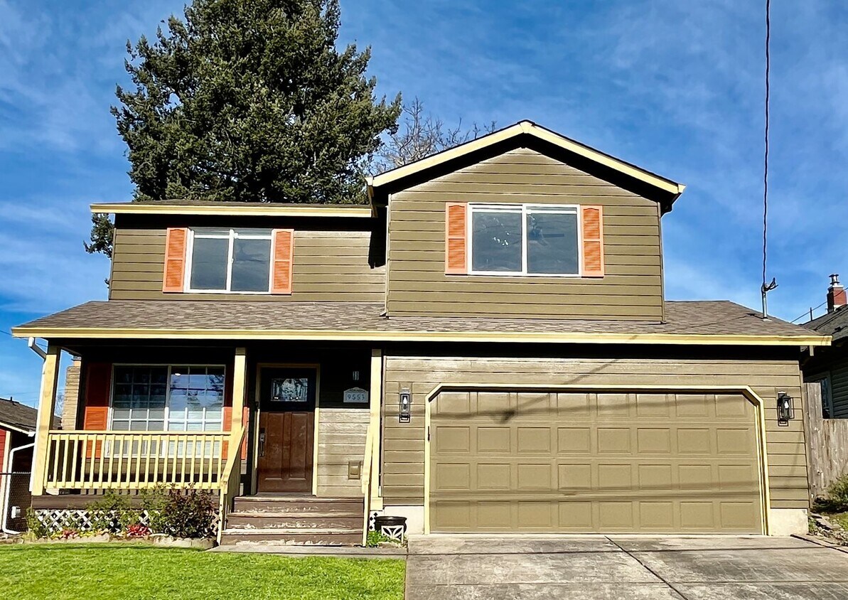 Charming 3-Bedroom/2.5-Bathroom House in the Cathedral Park Neighborhood of St. Johns - See Move-... - Charming 3-Bedroom/2.5-Bathroom House in the Cathedral Park Neighborhood of St. Johns