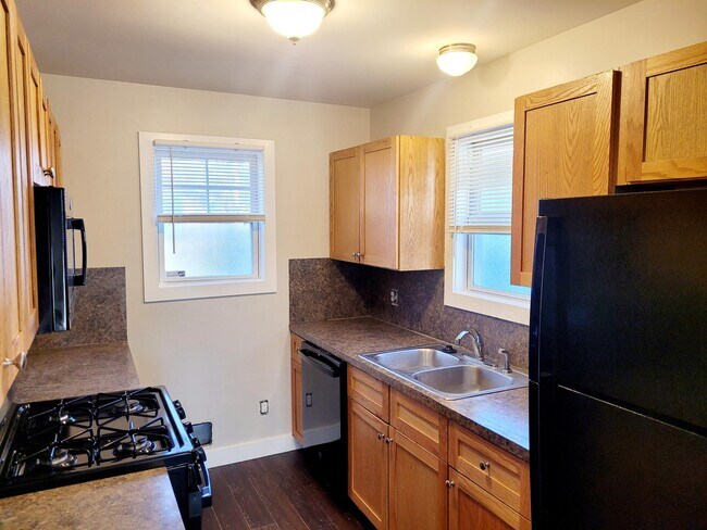 Foto del edificio - 1305 Prospect Ave SE