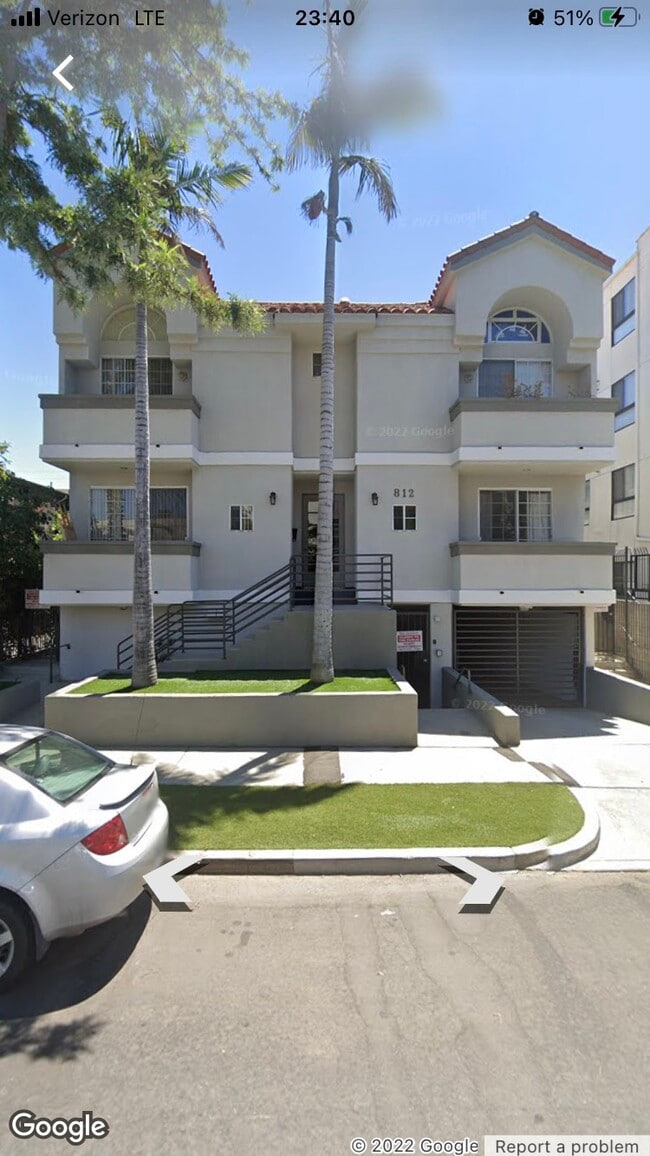 Building Photo - 812 N Hudson Ave