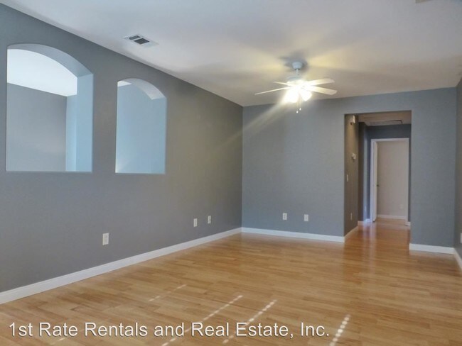 Building Photo - 25818 Iris Ave