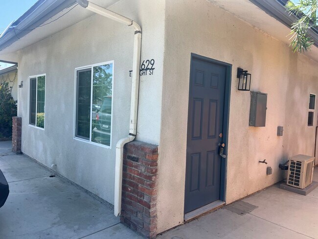 Foto del edificio - Upgraded One Bedroom for Rent