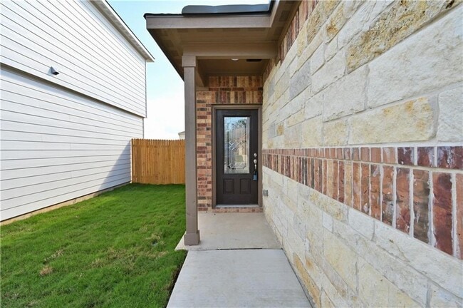 Building Photo - 248 Mount Vernon Way