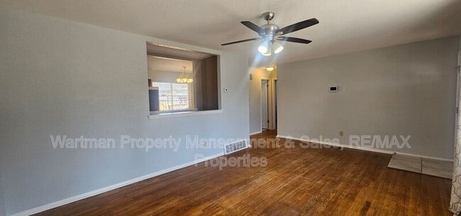 Building Photo - 167 Judson St