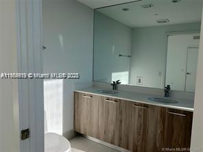 Foto del edificio - 501 NE 31st St