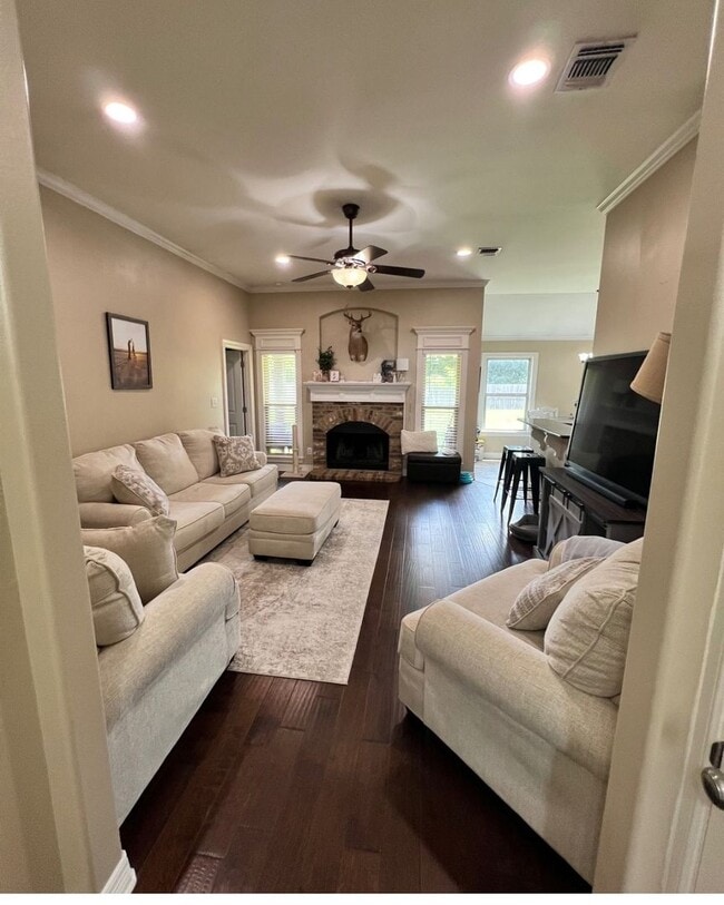 Building Photo - Rental Property in Bossier City