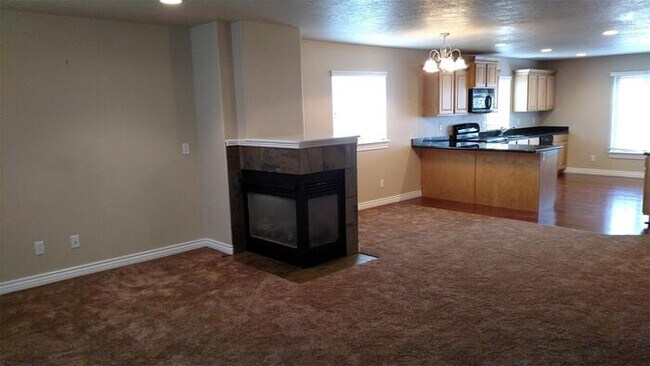 Building Photo - 4507 Emerald Spring Ln